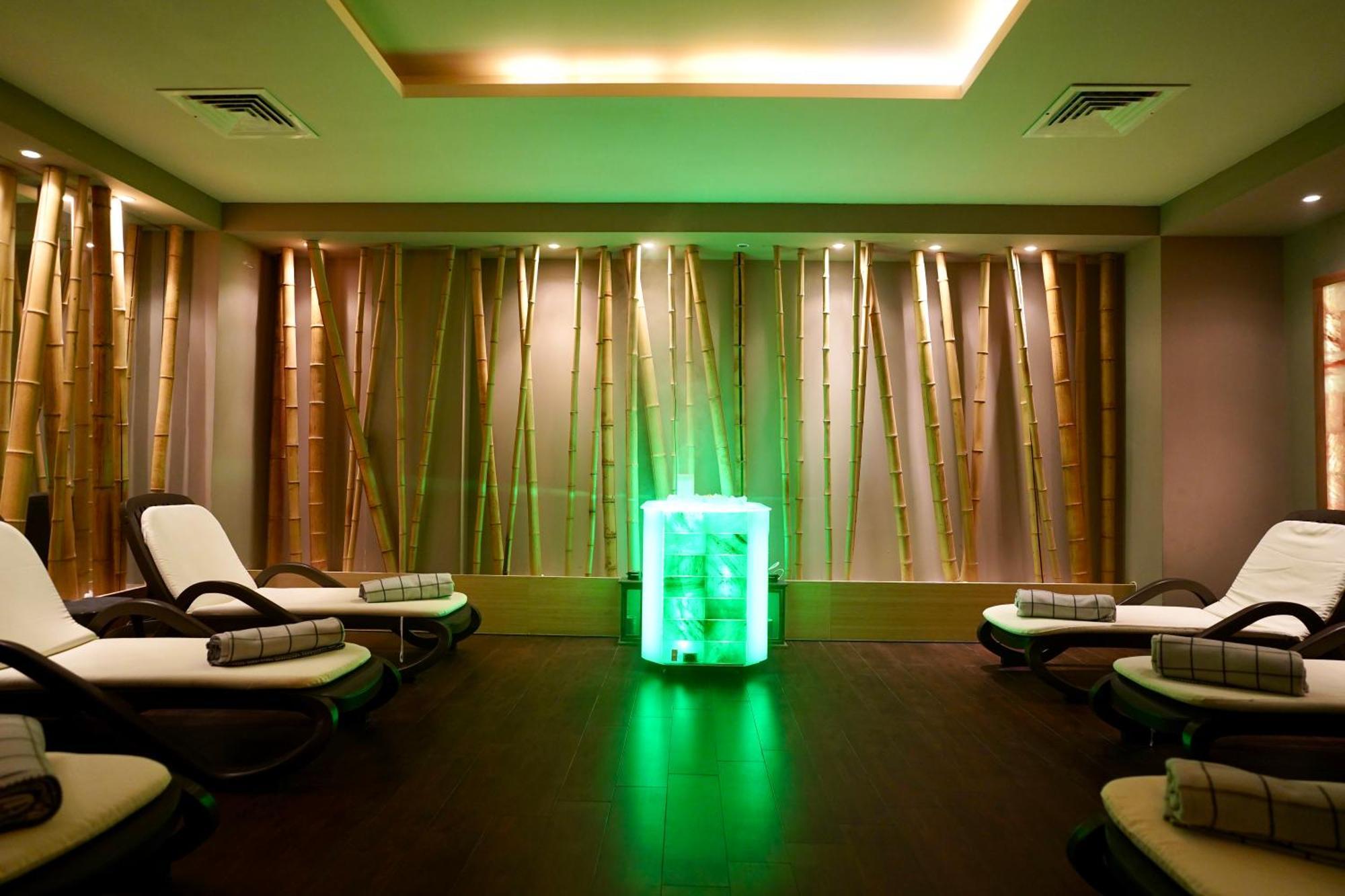 BG - Pictomania - Spa