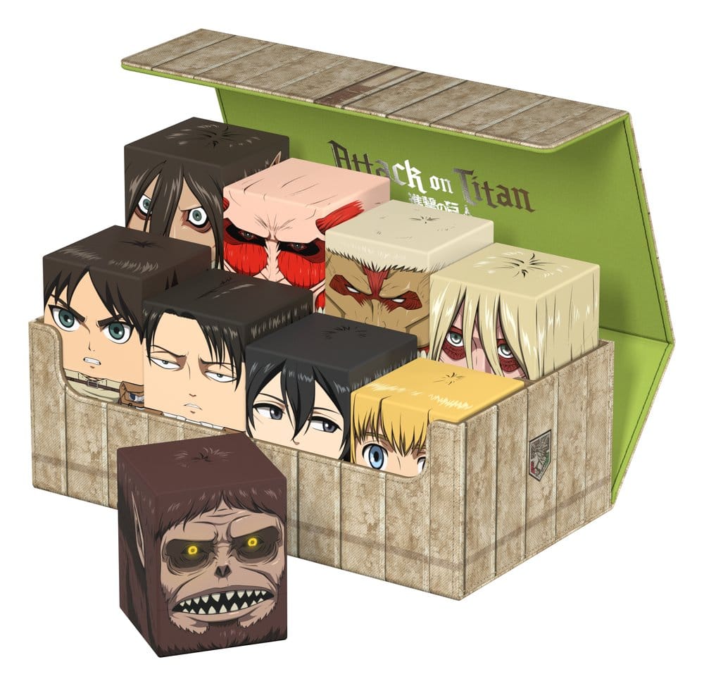 UP - Squaroes: Arkhive 800+ Attack on Titan - Collector's Case - "Shiganshina District"